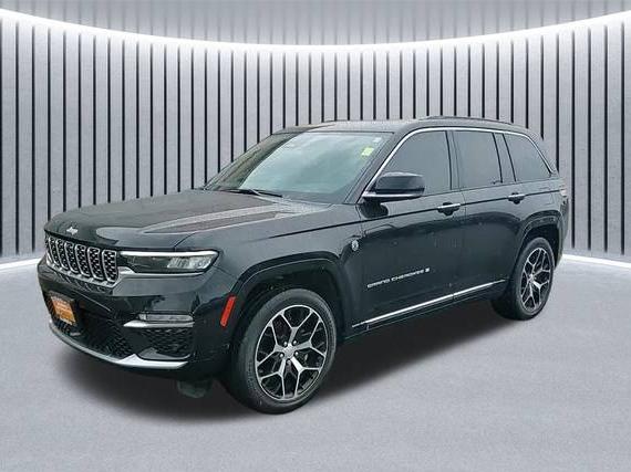 JEEP GRAND CHEROKEE 2024 1C4RJHEG9R8563569 image